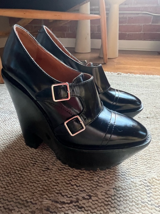 Burberry Prorsum Black Leather Platform Heels w/ Buckle | Chunky Lug Sole main image 2